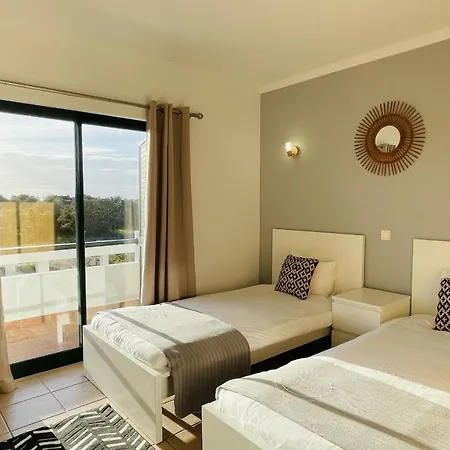 Gil By Check-in Portugal *